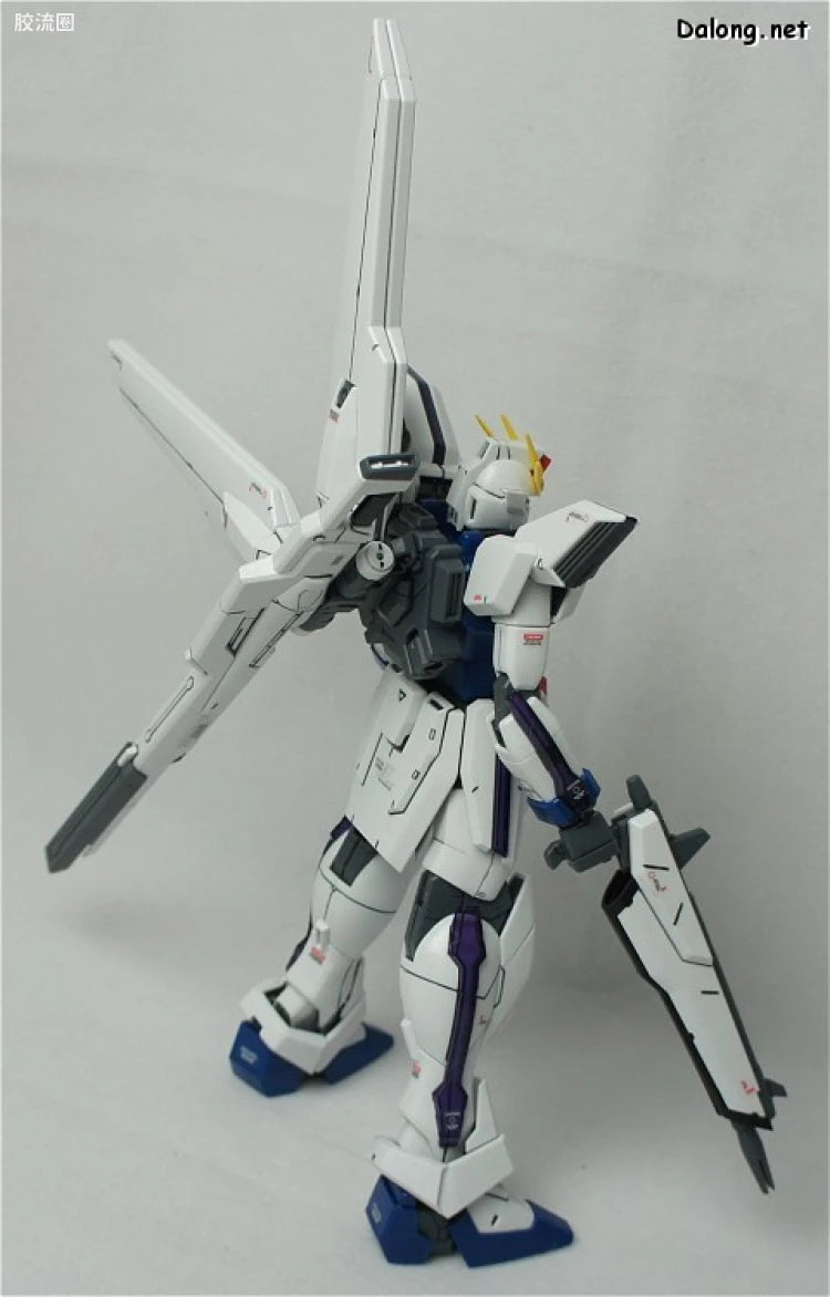 Bandai MG 1/100 GX-9900 Gundam X