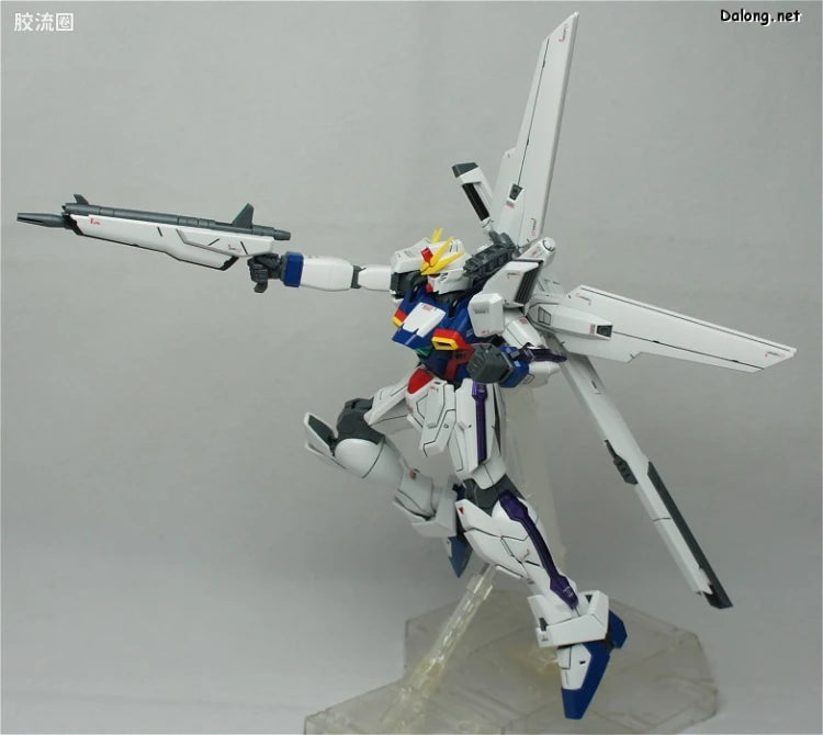 Bandai MG 1/100 GX-9900 Gundam X