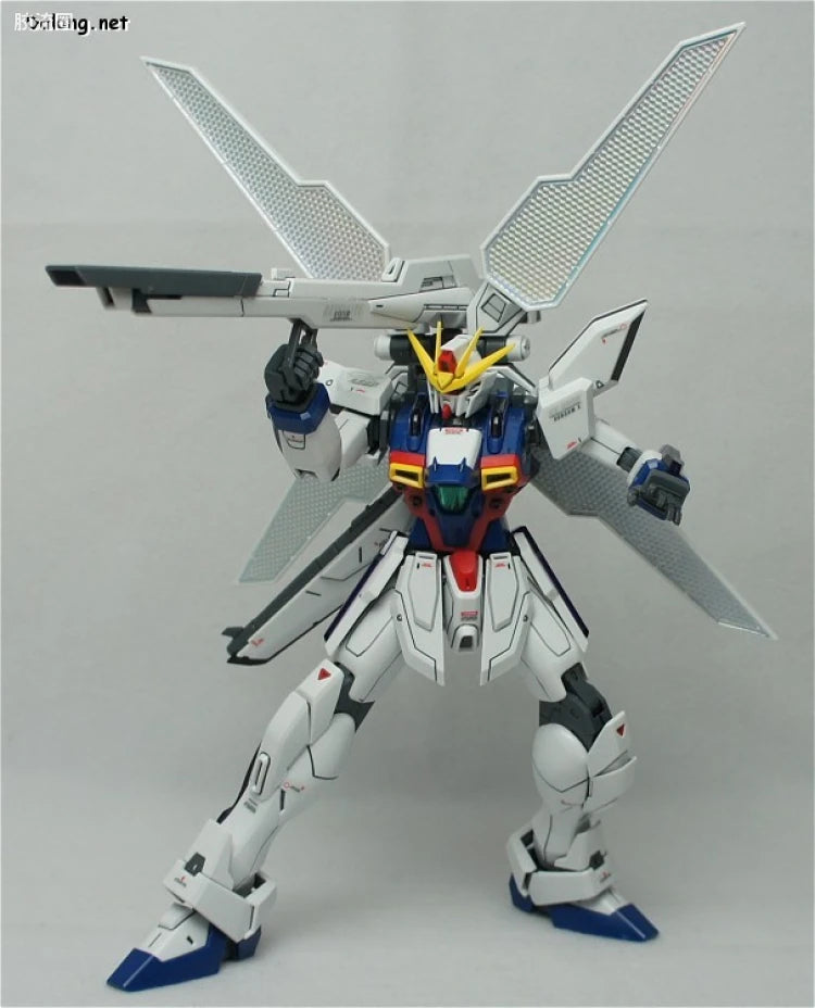 Bandai MG 1/100 GX-9900 Gundam X