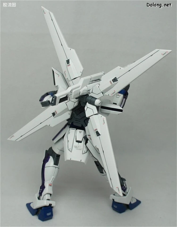 Bandai MG 1/100 GX-9900 Gundam X