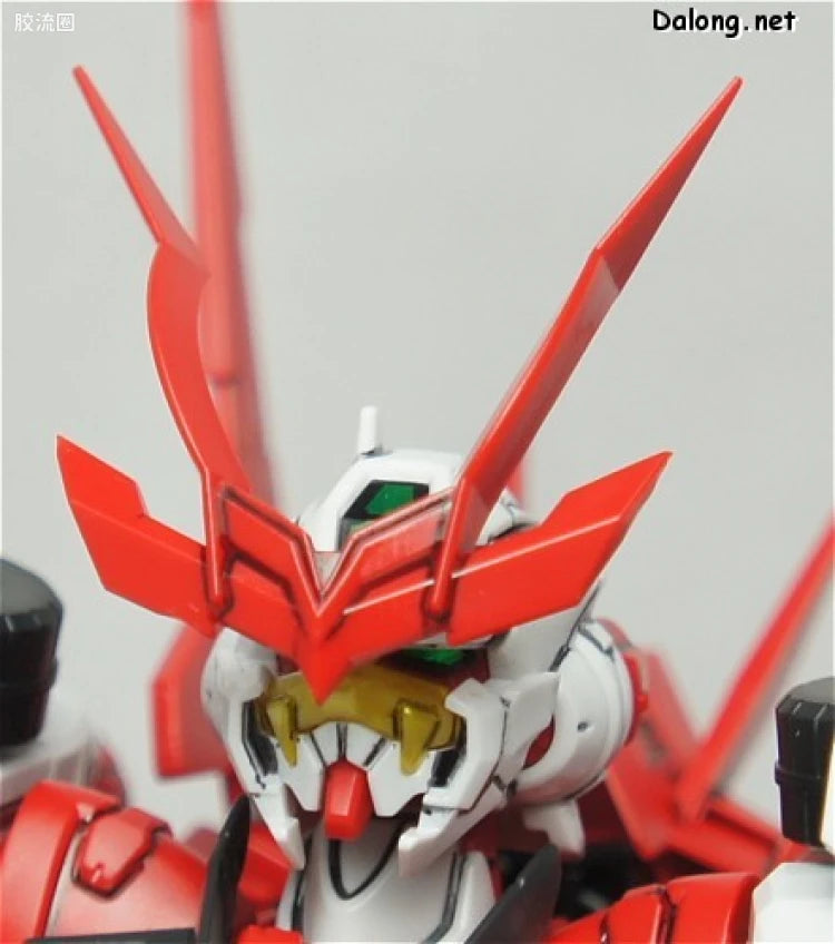 Bandai MG 1/100 Sengoku Astray Gundam
