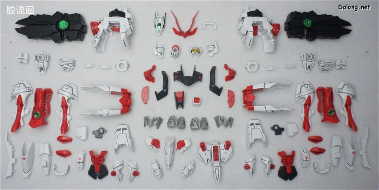 Bandai MG 1/100 Sengoku Astray Gundam