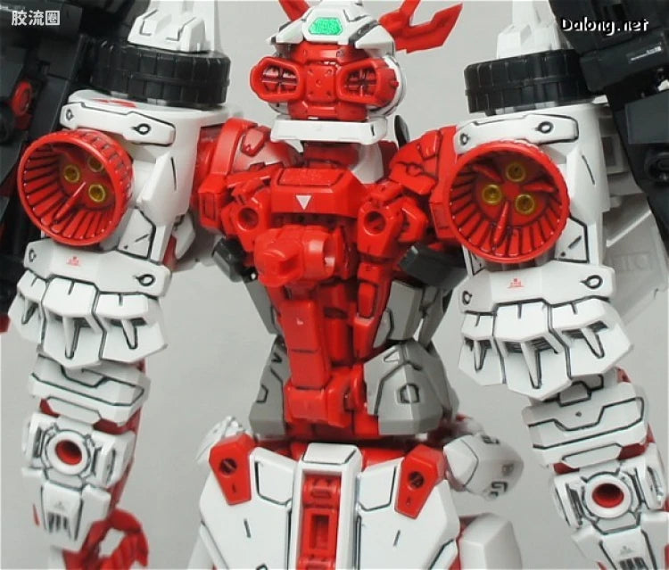 Bandai MG 1/100 Sengoku Astray Gundam