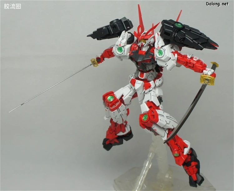 Bandai MG 1/100 Sengoku Astray Gundam