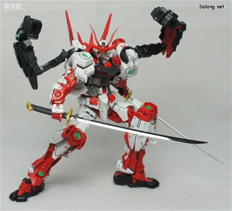 Bandai MG 1/100 Sengoku Astray Gundam