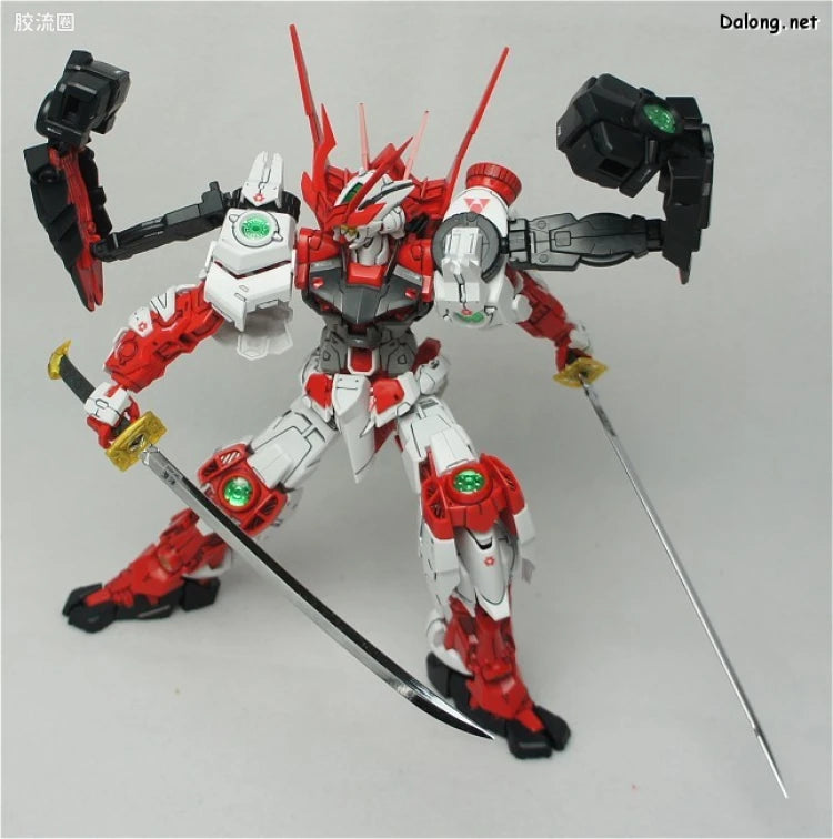 Bandai MG 1/100 Sengoku Astray Gundam
