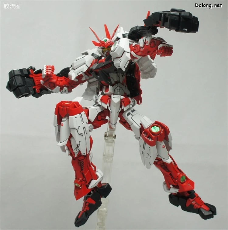 Bandai MG 1/100 Sengoku Astray Gundam