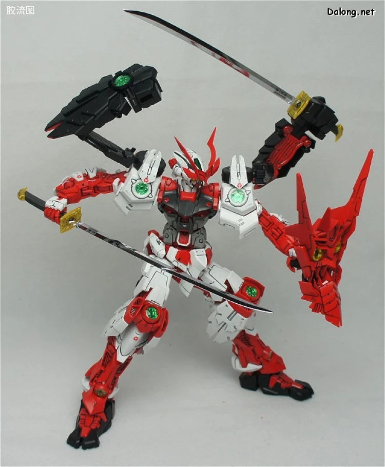 Bandai MG 1/100 Sengoku Astray Gundam