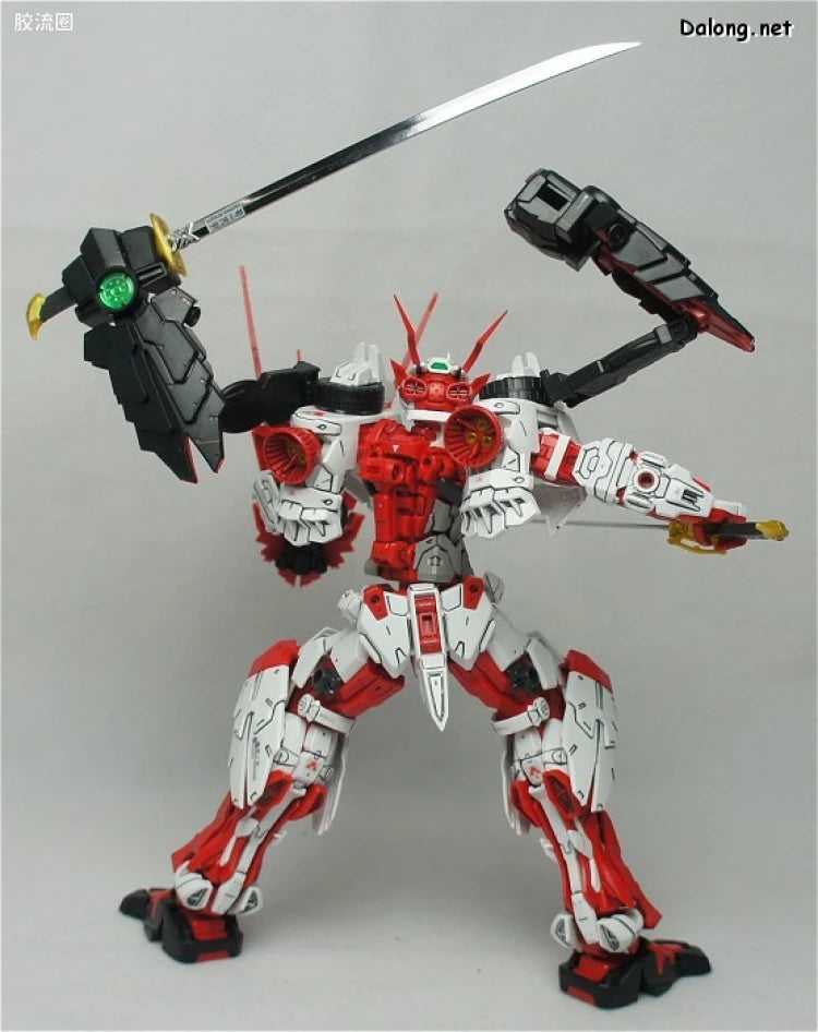 Bandai MG 1/100 Sengoku Astray Gundam