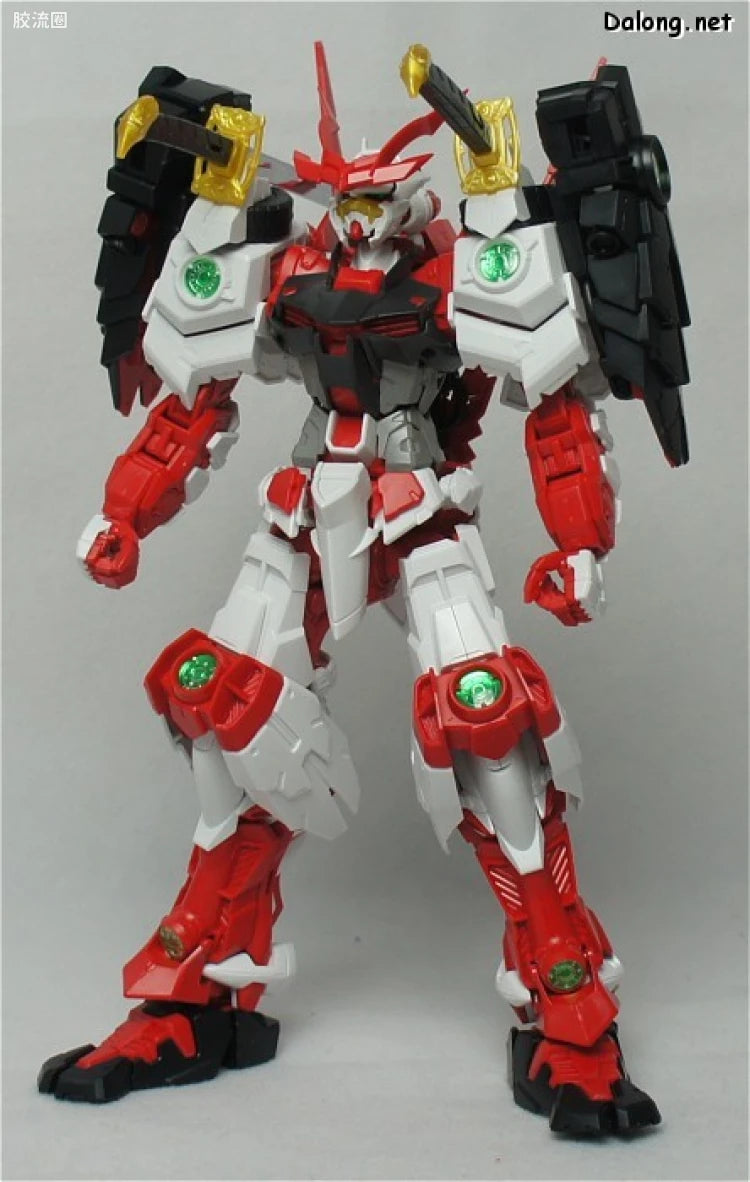 Bandai MG 1/100 Sengoku Astray Gundam