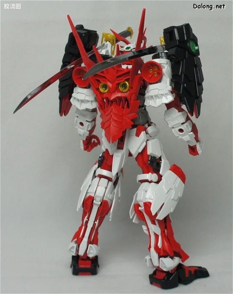 Bandai MG 1/100 Sengoku Astray Gundam