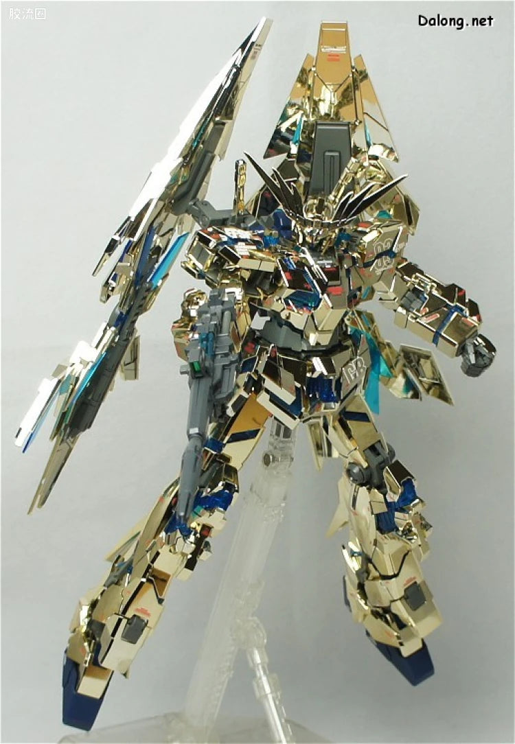 Bandai MG 1/100 RX-0 Unicorn Gundam 03 Phenex