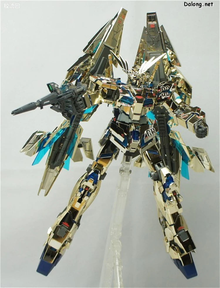 Bandai MG 1/100 RX-0 Unicorn Gundam 03 Phenex