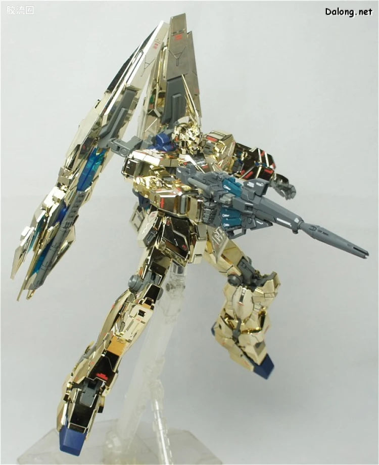 Bandai MG 1/100 RX-0 Unicorn Gundam 03 Phenex