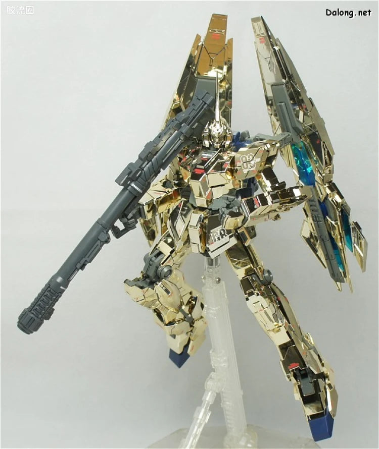 Bandai MG 1/100 RX-0 Unicorn Gundam 03 Phenex