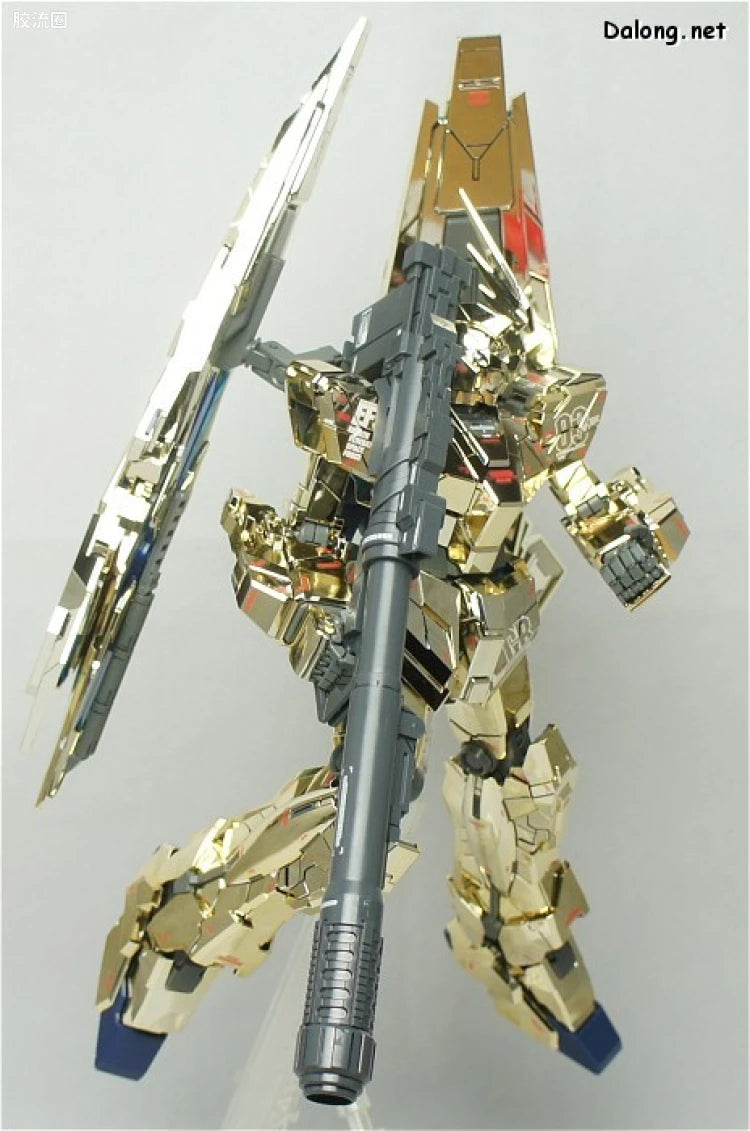 Bandai MG 1/100 RX-0 Unicorn Gundam 03 Phenex