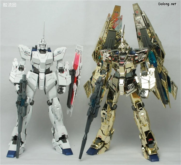 Bandai MG 1/100 RX-0 Unicorn Gundam 03 Phenex