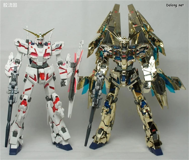 Bandai MG 1/100 RX-0 Unicorn Gundam 03 Phenex