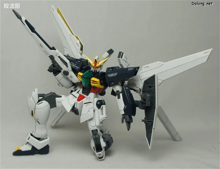 Bandai MG 1/100 GX-9901-DX Gundam Double X