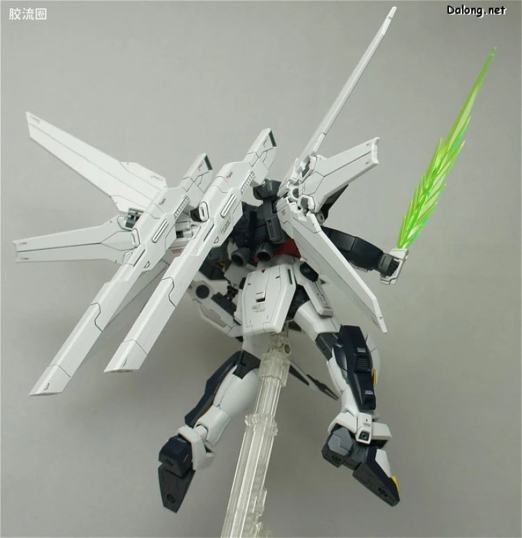 Bandai MG 1/100 GX-9901-DX Gundam Double X