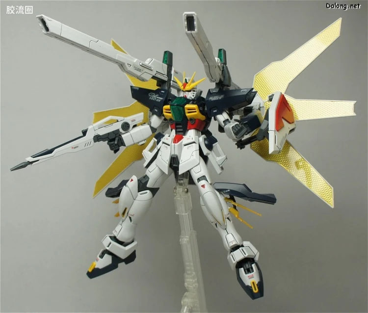 Bandai MG 1/100 GX-9901-DX Gundam Double X
