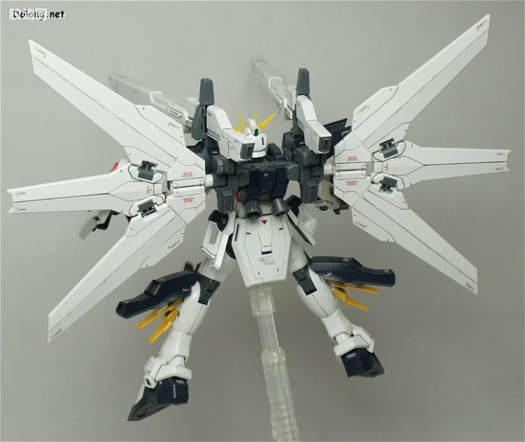 Bandai MG 1/100 GX-9901-DX Gundam Double X