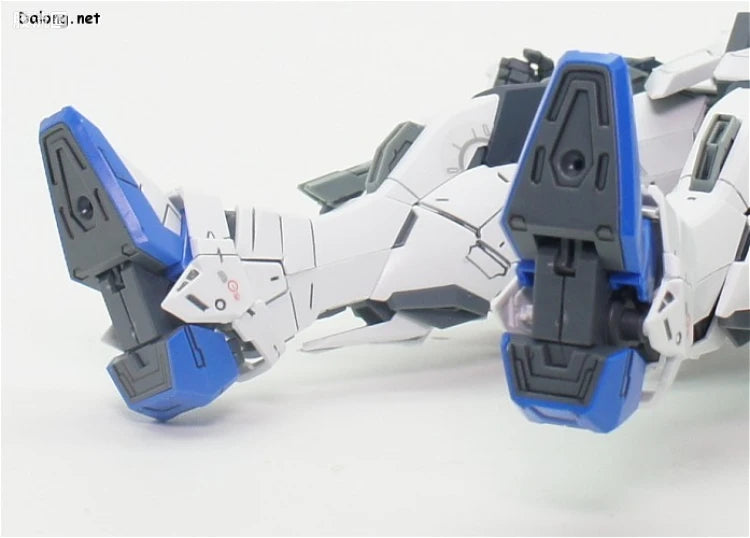 Bandai MG 1/100 ZGMF-X10A Freedom Gundam Ver.2.0