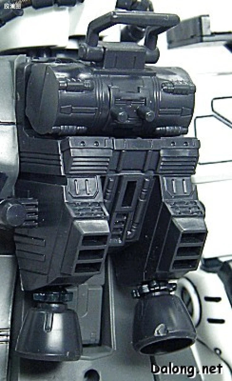 Bandai MG 1/100 MS-06R-1A Zaku II (Shin Matsunaga Custom)