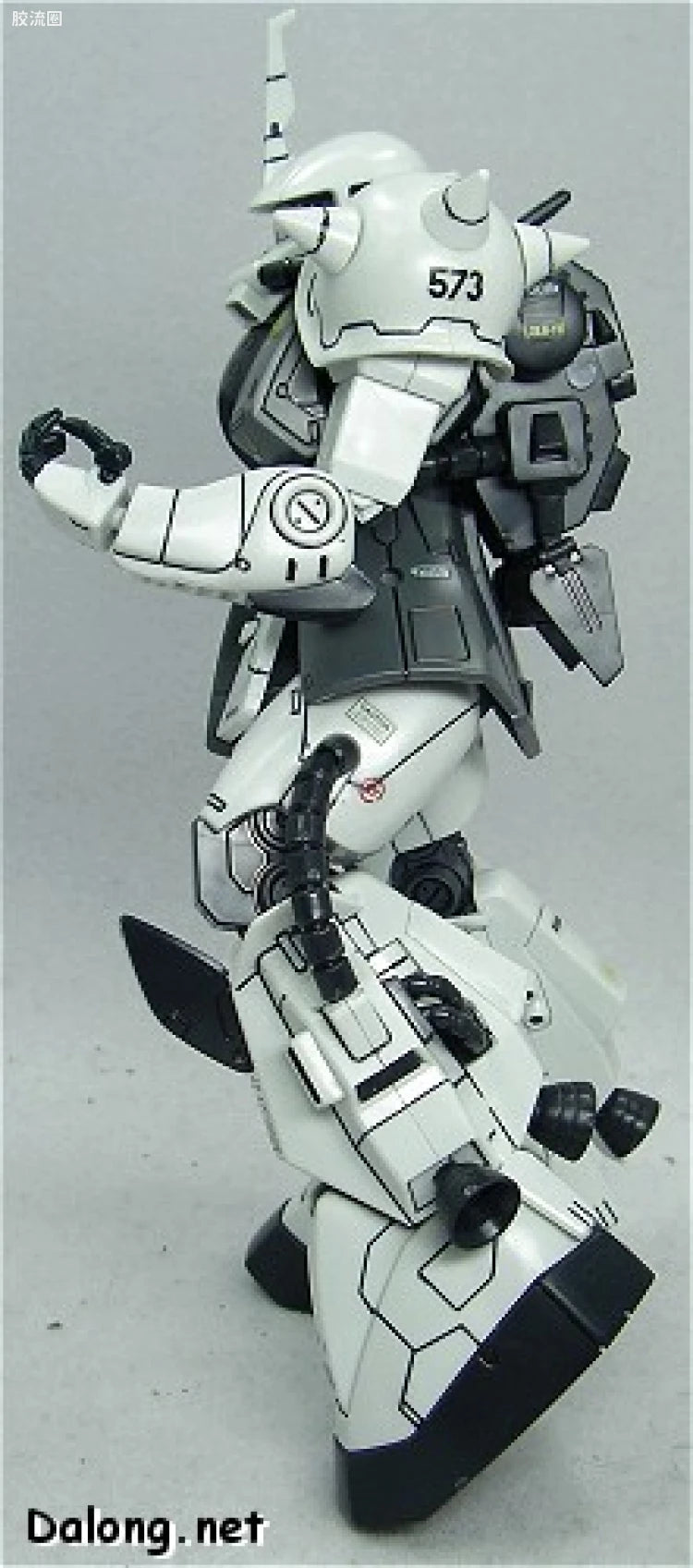 Bandai MG 1/100 MS-06R-1A Zaku II (Shin Matsunaga Custom)