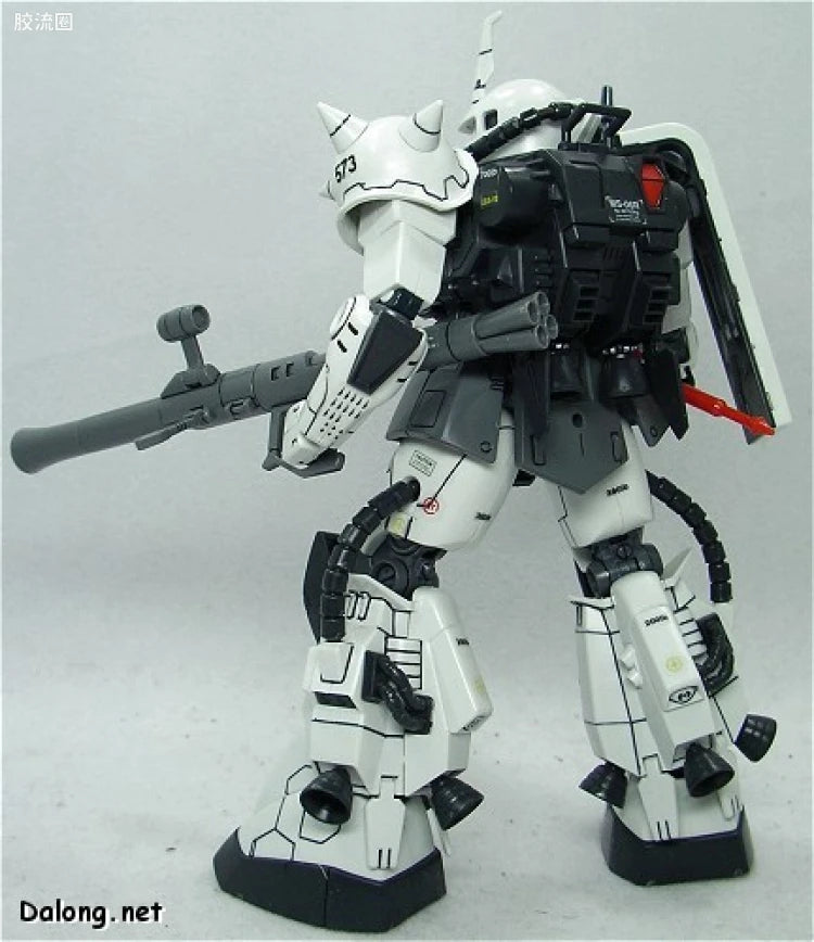 Bandai MG 1/100 MS-06R-1A Zaku II (Shin Matsunaga Custom)