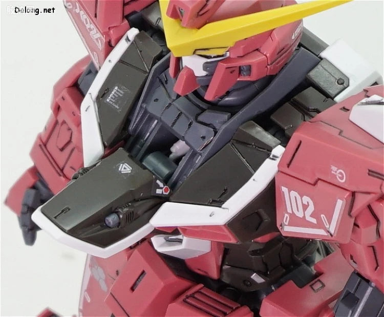 Bandai MG 1/100 ZGMF-X09A Justice Gundam