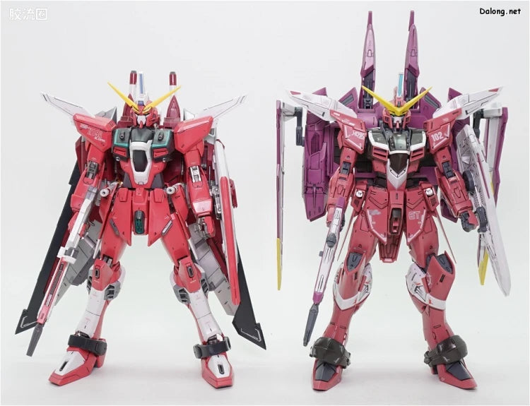 Bandai MG 1/100 ZGMF-X09A Justice Gundam