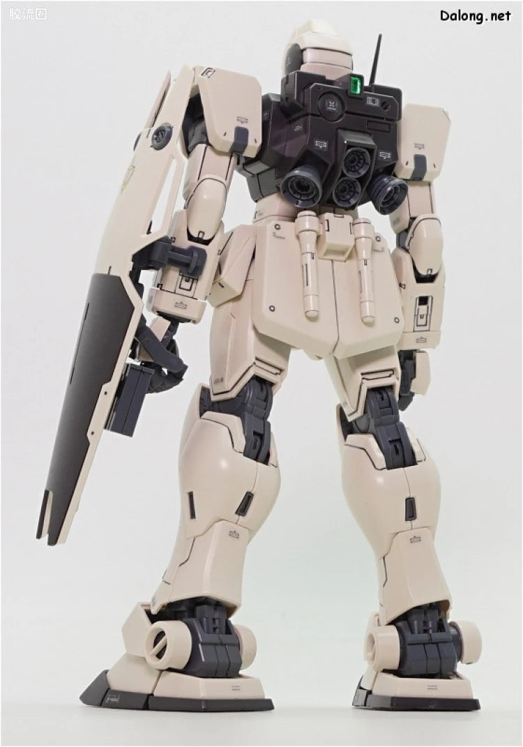 Bandai MG 1/100 RGM-79G GM Command (Colony Type)
