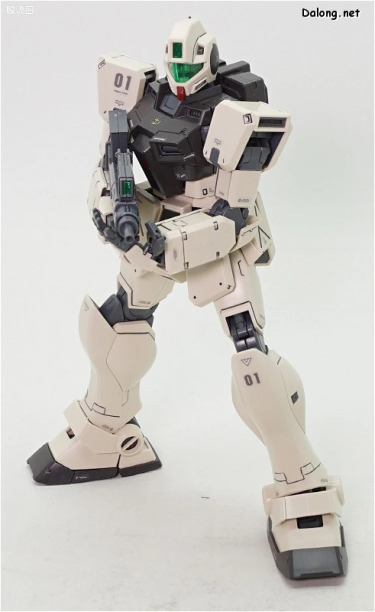 Bandai MG 1/100 RGM-79G GM Command (Colony Type)