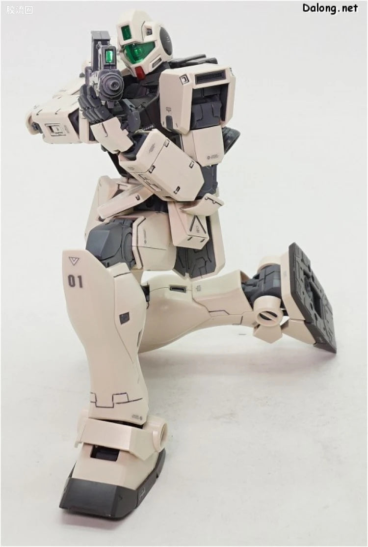 Bandai MG 1/100 RGM-79G GM Command (Colony Type)
