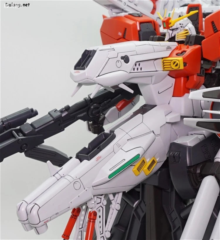 Bandai MG 1/100 PLAN303E Deep Striker