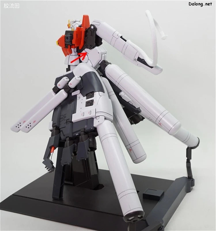 Bandai MG 1/100 PLAN303E Deep Striker