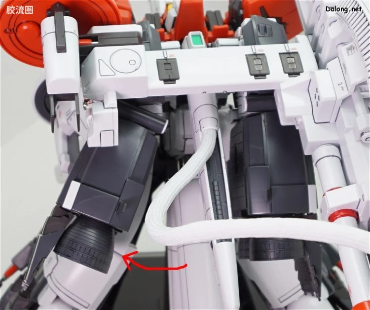 Bandai MG 1/100 PLAN303E Deep Striker