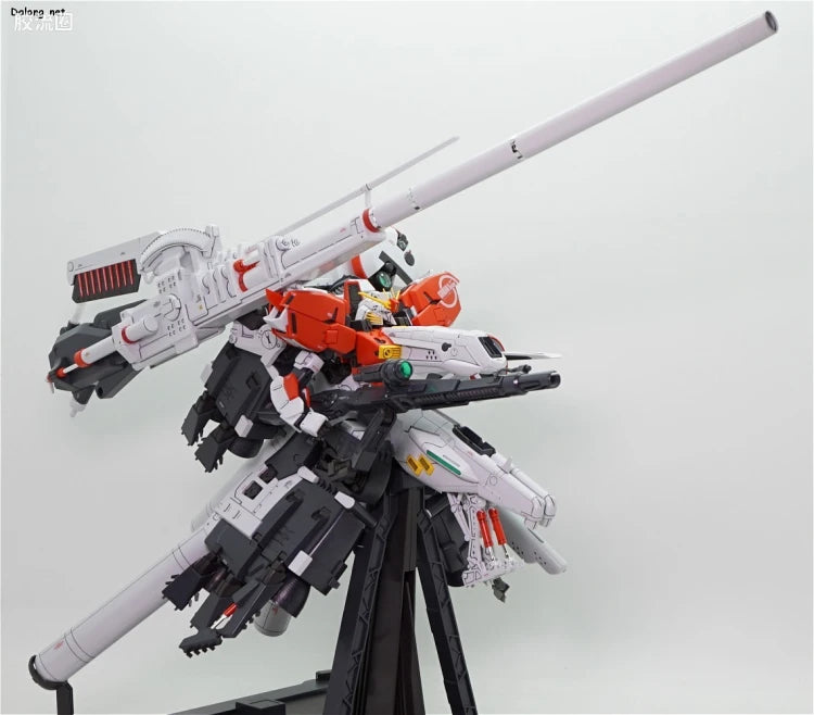 Bandai MG 1/100 PLAN303E Deep Striker