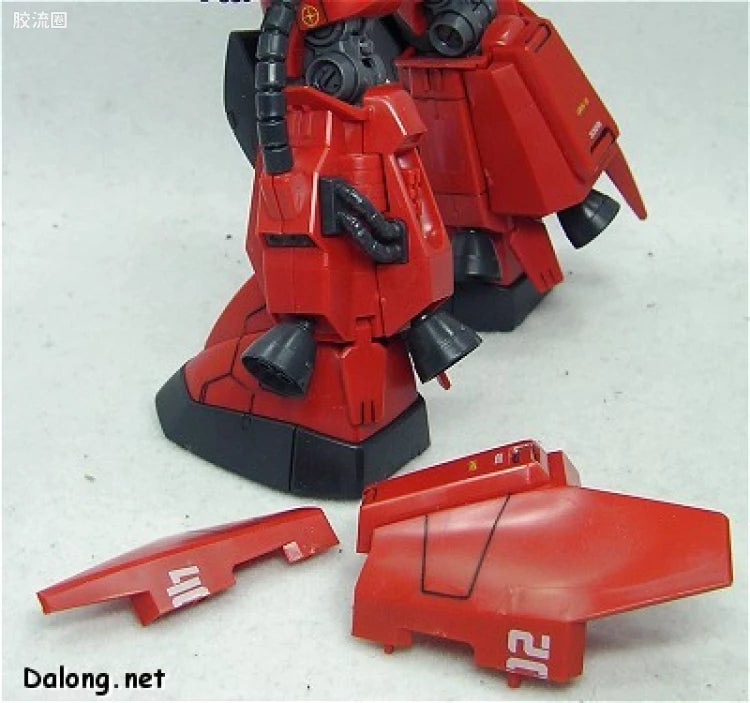 Bandai MG 1/100 MS-06R-2 Zaku II (Johnny Ridden Custom)
