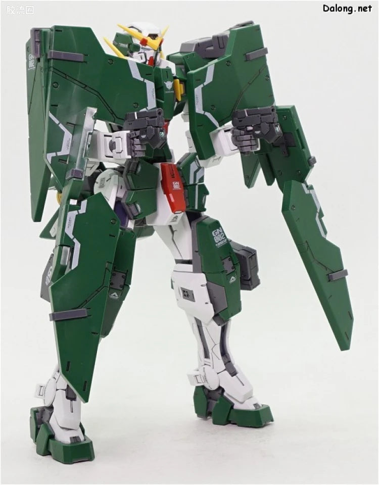Bandai MG 1/100 Gundam Dynames