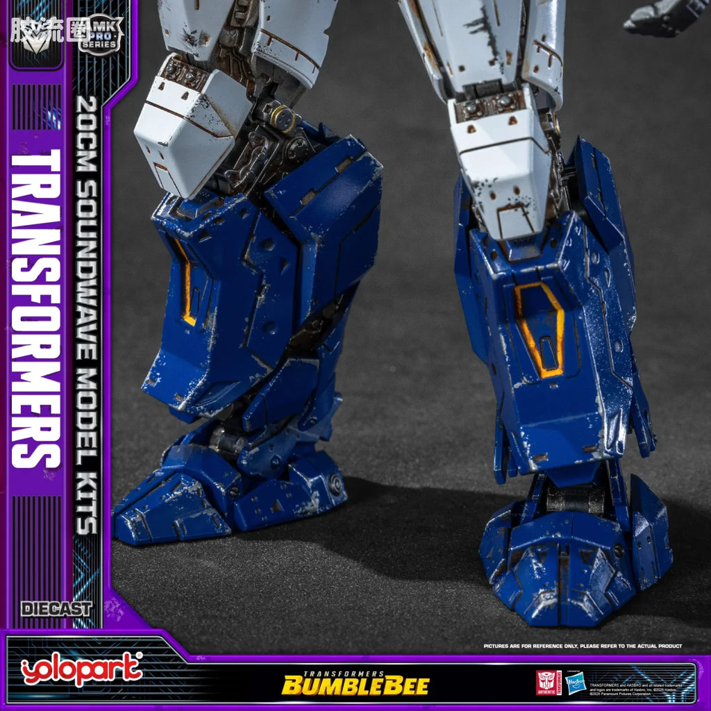 YOLOPARK Transformers Bumblebee Amk Pro Series 20cm Soundwave Model Kit