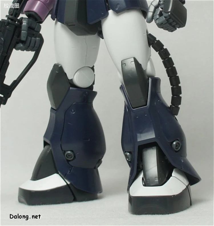 P-Bandai MG 1/100 MS-06S Black Tri-Star Zaku Ver.2.0