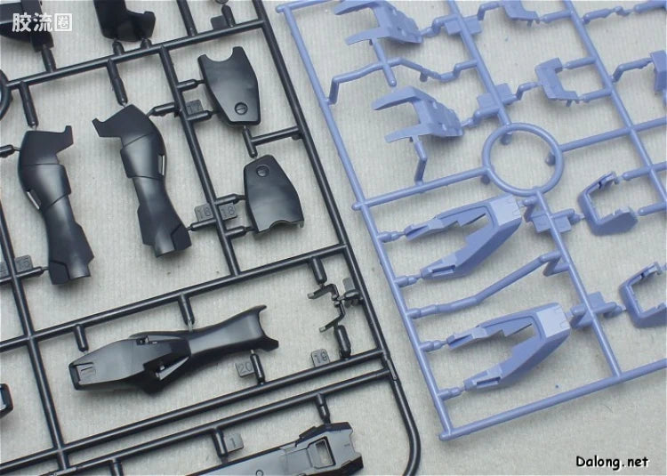 P-Bandai MG 1/100 XM-X2 Crossbone Gundam X-2 Ver.Ka
