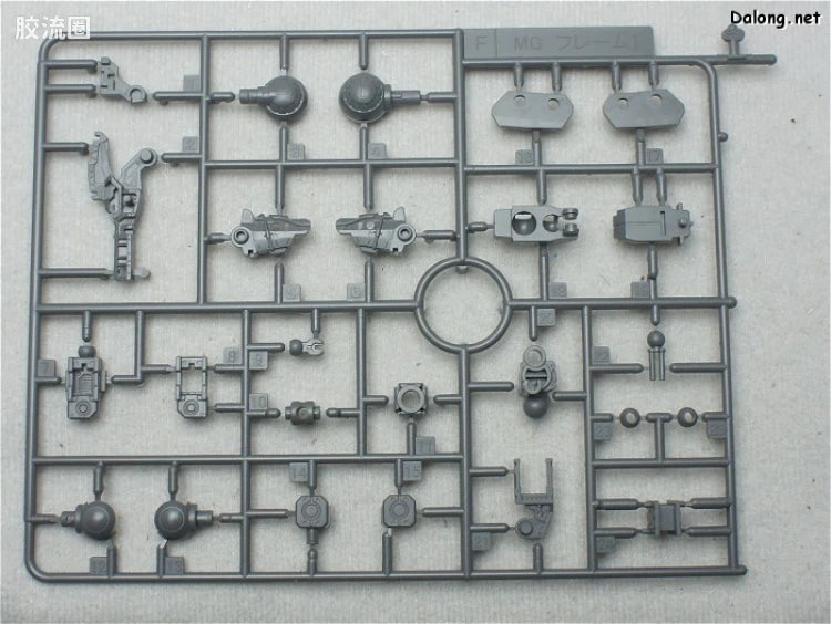 P-Bandai MG 1/100 XM-X2 Crossbone Gundam X-2 Ver.Ka