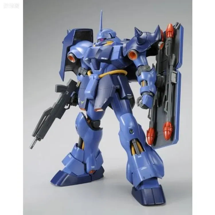P-Bandai MG 1/100 AMS-119 Geara Doga (Rezin Schnyder Custom)