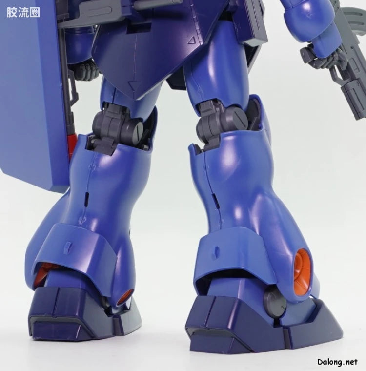 P-Bandai MG 1/100 AMS-119 Geara Doga (Rezin Schnyder Custom)