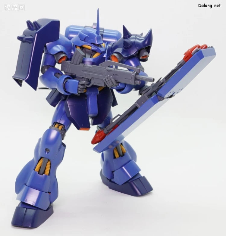 P-Bandai MG 1/100 AMS-119 Geara Doga (Rezin Schnyder Custom)