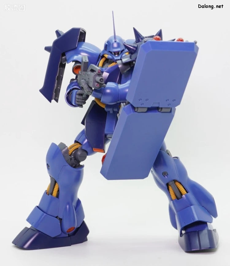 P-Bandai MG 1/100 AMS-119 Geara Doga (Rezin Schnyder Custom)