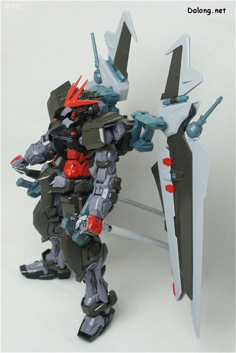 P-Bandai MG 1/100 Gundam Astray Noir